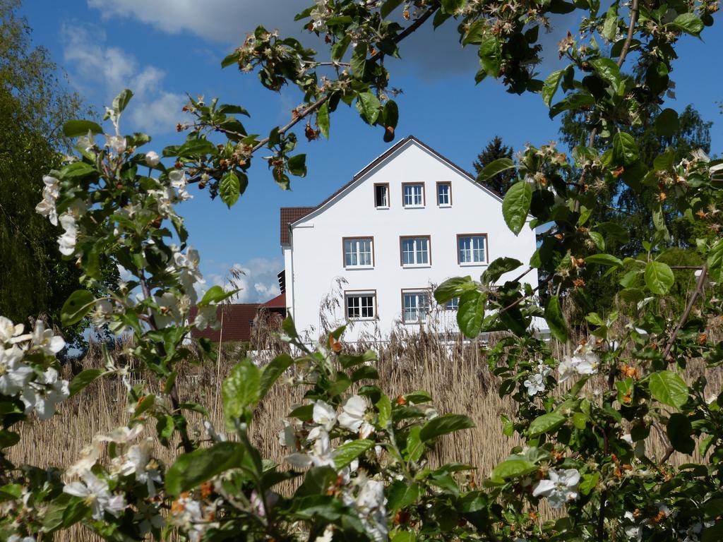 Das Haus Am Teich Gross Grabow Luaran gambar