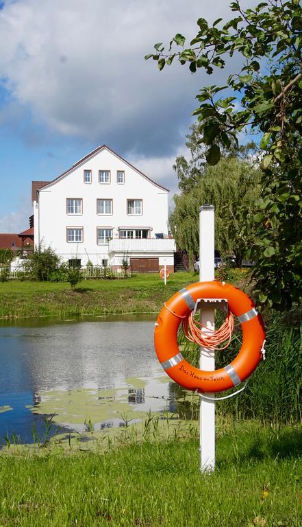 Das Haus Am Teich Gross Grabow Luaran gambar